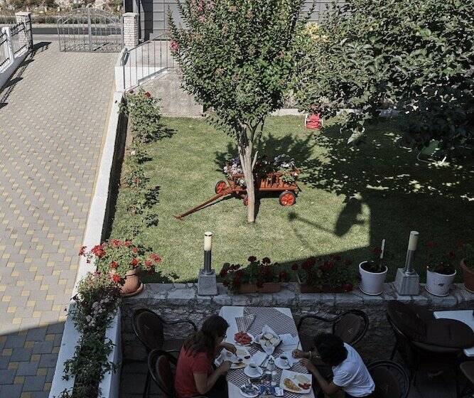 Fotos del hotel Pansion Rose:  9