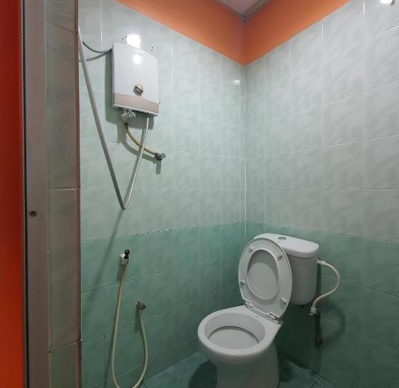 Fotos del hotel Highway Budget:  3