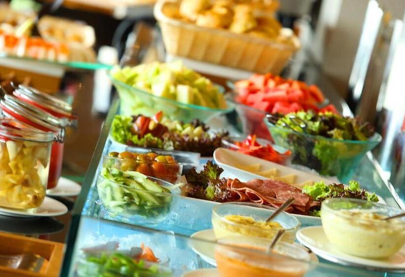 Fotos del hotel Santika Premiere Ice  Bsd City:  24