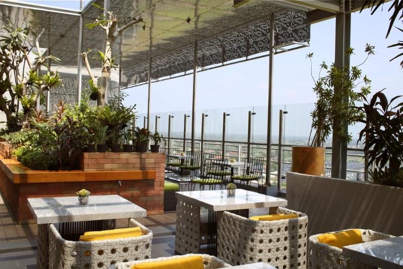 Fotos del hotel Santika Premiere Ice  Bsd City:  8