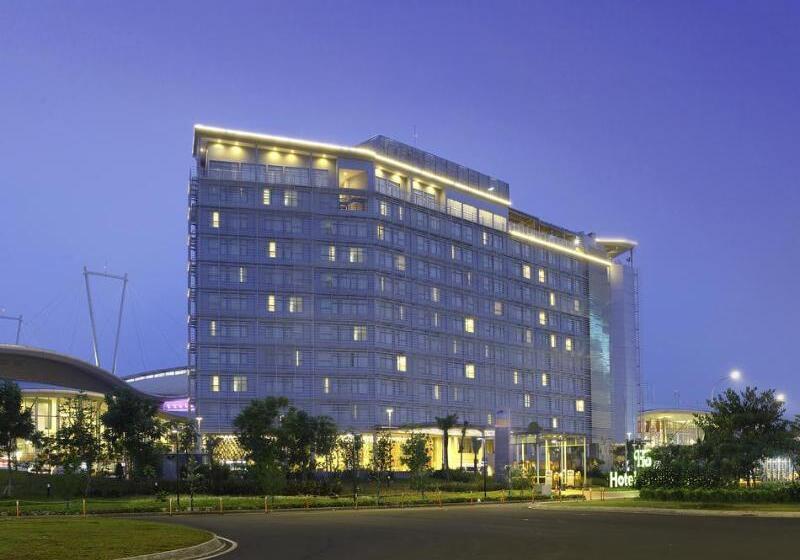 Fotos del hotel Santika Premiere Ice  Bsd City:  11