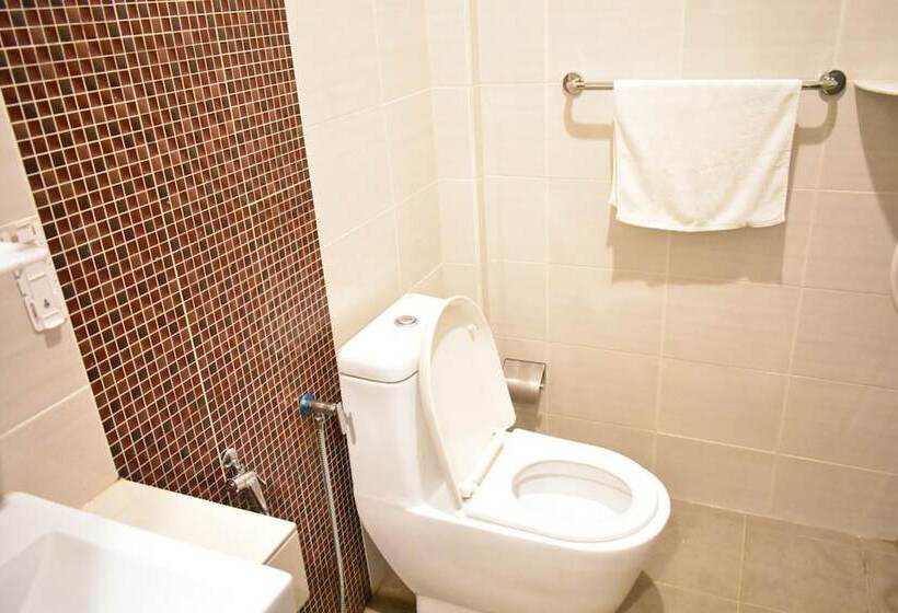 Fotos del hotel Eastville Residence:  8