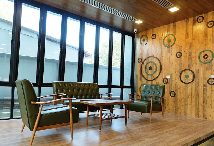 Fotos del hotel C Chaam Hotel:  3