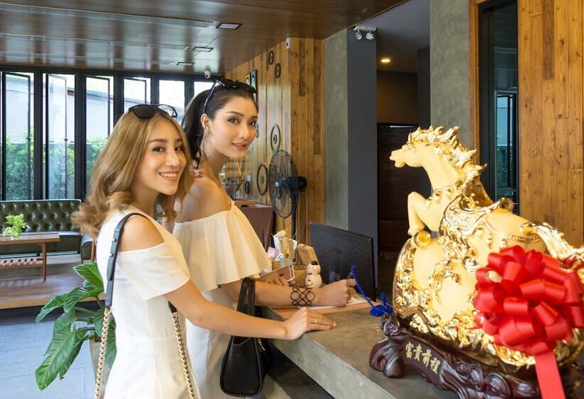 Fotos del hotel C Chaam Hotel:  11