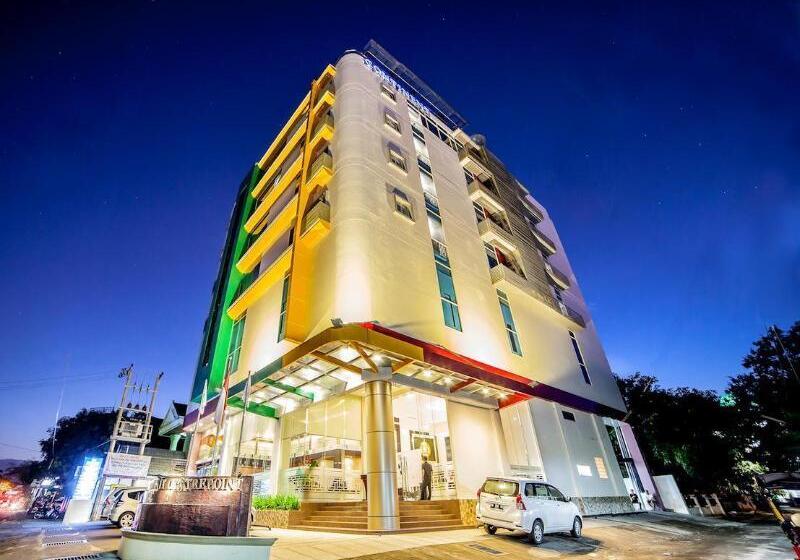 Continent Centrepoint Panakkukang