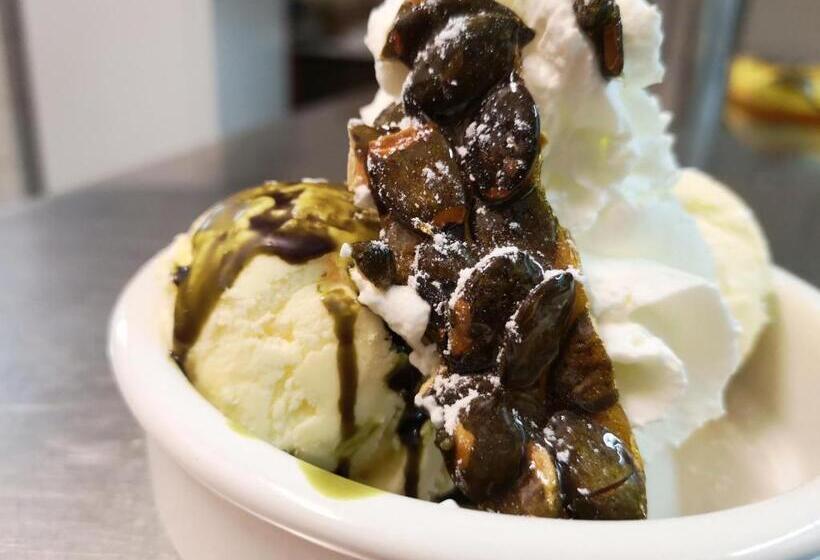 Fotos del hotel Zum Toni:  21