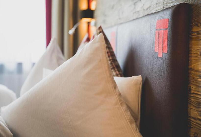 Fotos del hotel Montfort:  23