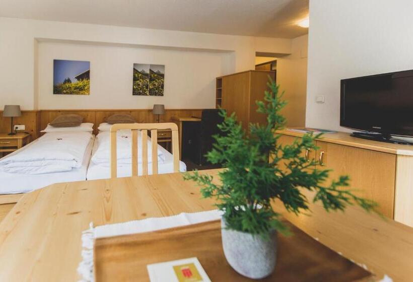 Fotos del hotel Montfort:  19