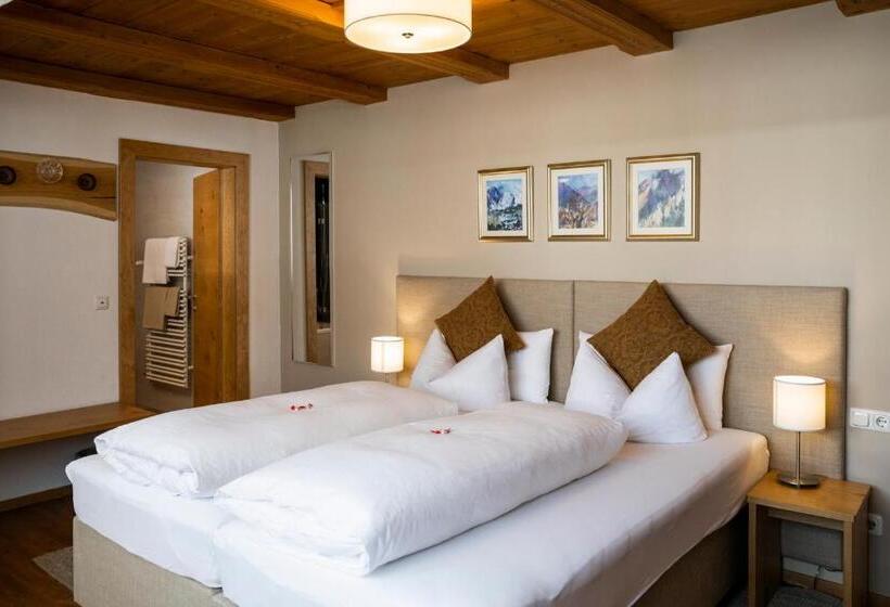 Fotos del hotel Montfort:  7