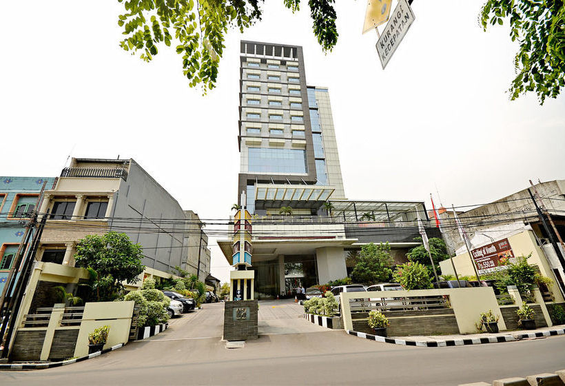 Zen Rooms Bandengan Selatan