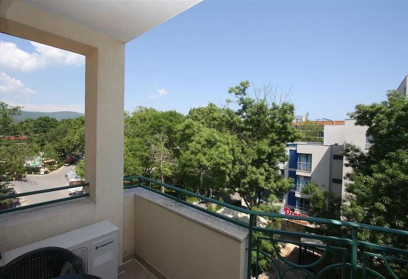 Fotos del hotel Tanya:  6