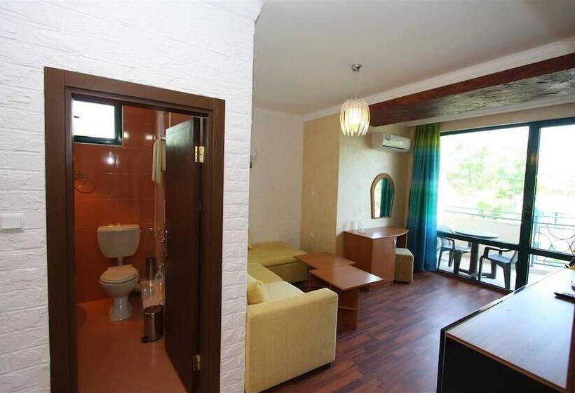 Fotos del hotel Tanya:  2