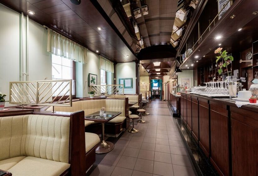 Fotos del hotel Florjan?kov Hram:  3