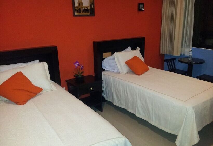 Fotos del hotel Catedral Campeche:  5