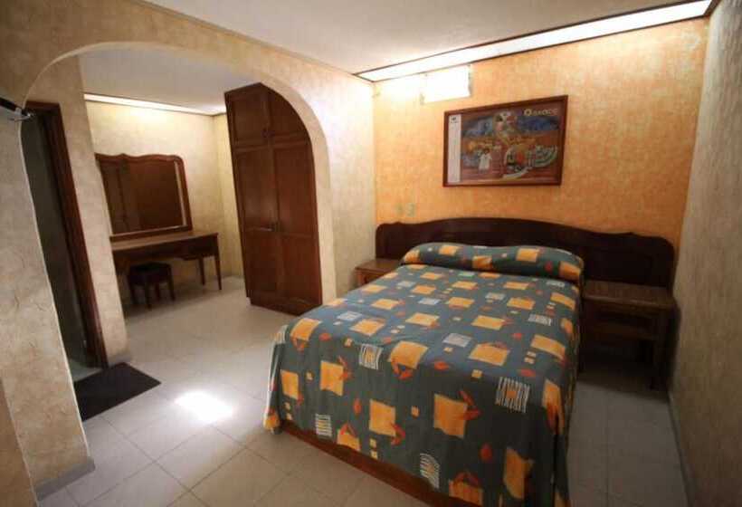 Fotos del hotel Isabel I:  20