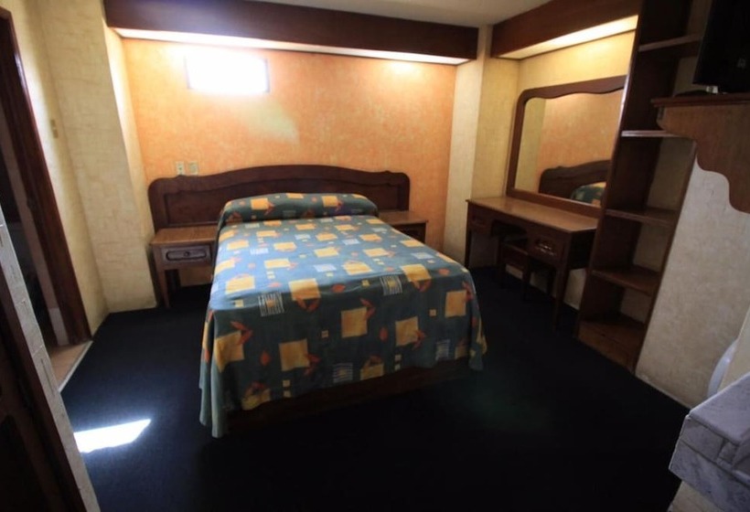 Fotos del hotel Isabel I:  2