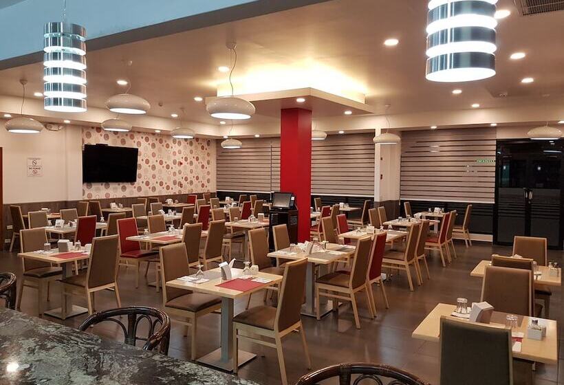 Fotos del hotel Alcala:  8