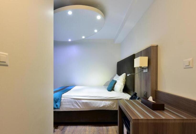 Fotos del hotel Rousseau:  23