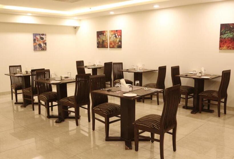 Fotos del hotel Fab Goodwill Gk 1:  3