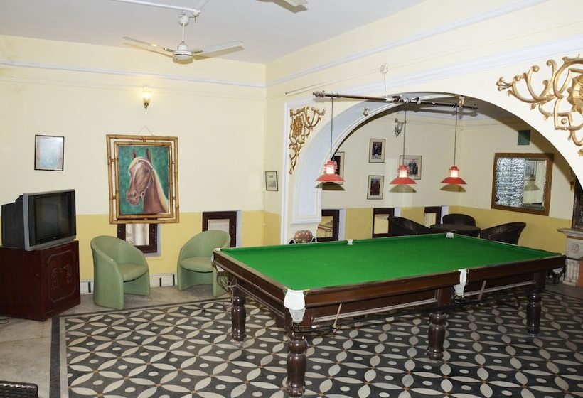 Fotos del hotel Karnot Mahal:  4