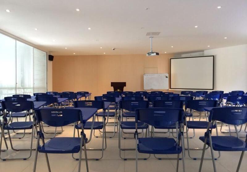 Fotos del hotel Greentree Inn Fujian Fuzhou Software Park River View Business:  8