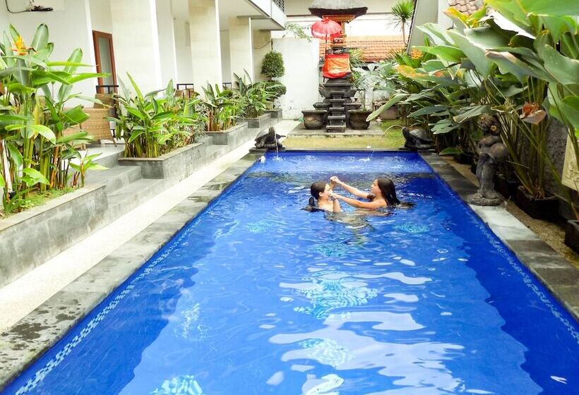 Fotos del hotel D Gaduh Suite Kuta:  10