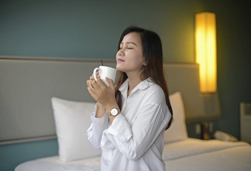 Fotos del hotel La Lisa Hotel Surabaya:  12