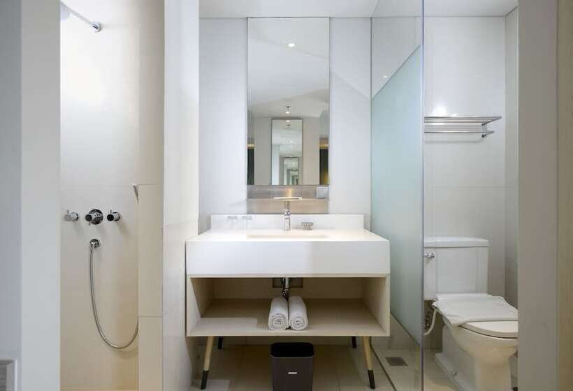 Fotos del hotel La Lisa Hotel Surabaya:  23