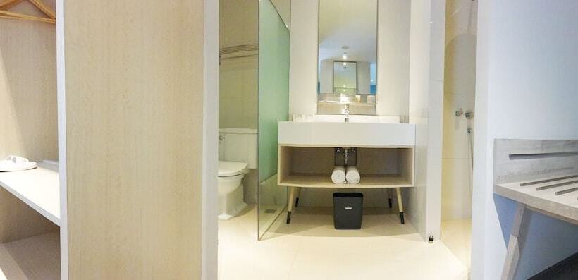 Fotos del hotel La Lisa Hotel Surabaya:  25