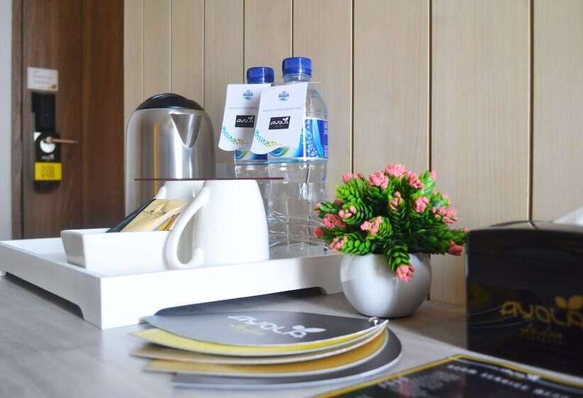 Fotos del hotel La Lisa Hotel Surabaya:  2