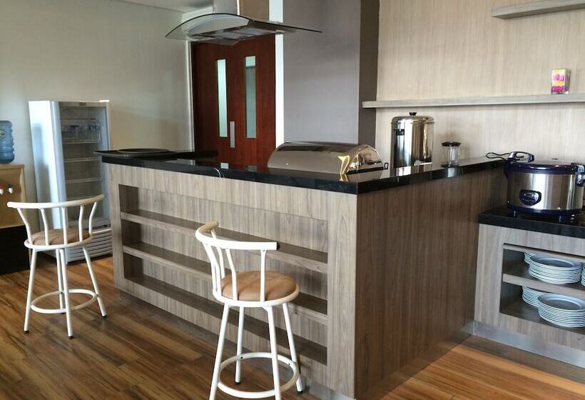 Fotos del hotel 88 Itc Fatmawati Jakarta:  6