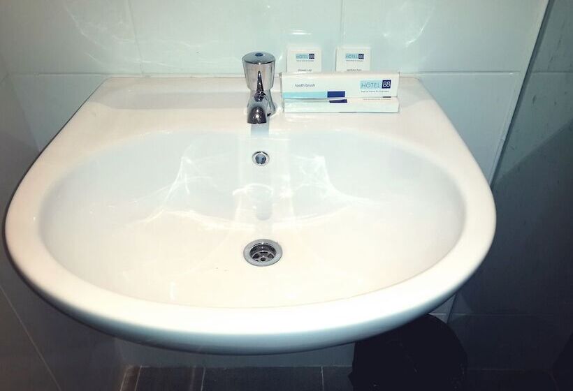 Fotos del hotel 88 Itc Fatmawati Jakarta:  7