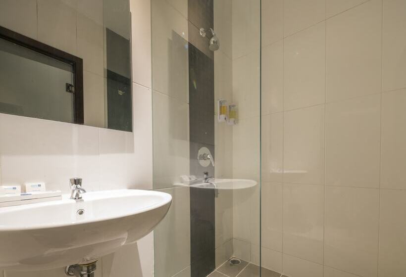 Fotos del hotel 88 Itc Fatmawati Jakarta:  14