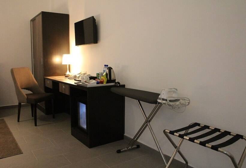 Fotos del hotel Royal Agate Beach Resort:  14