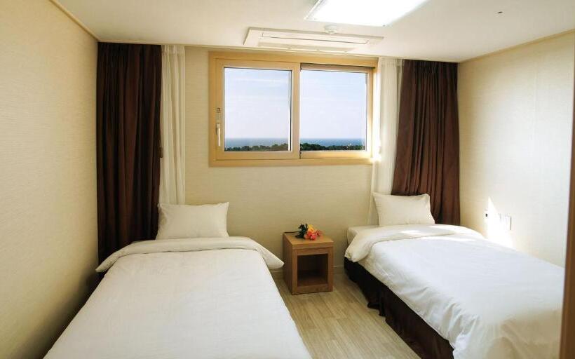 Fotos del hotel Hi Jeju:  8