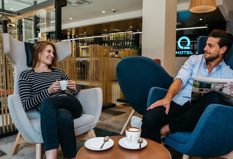 Fotos del hotel Q  Plus Katowice:  13