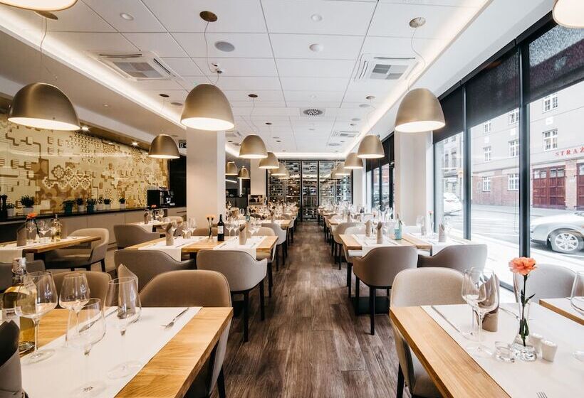 Fotos del hotel Q  Plus Katowice:  17