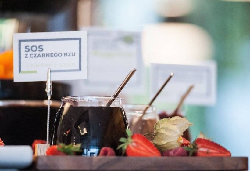 Fotos del hotel Q  Plus Katowice:  10