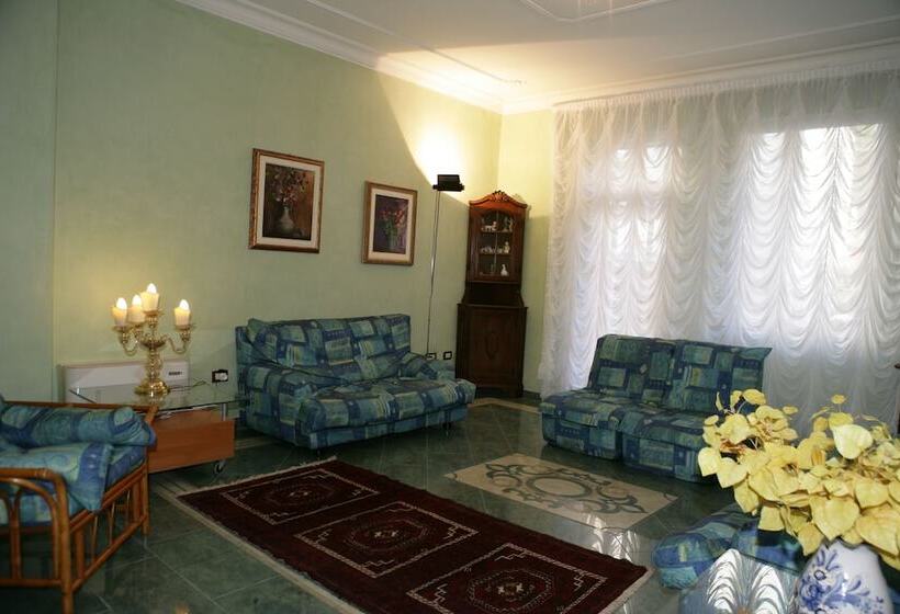 Fotos del hotel Villa Rosa:  23