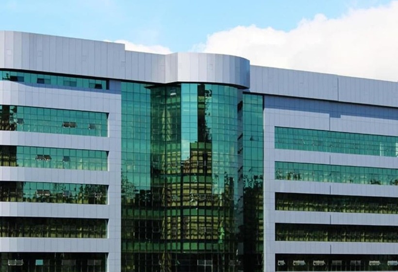 Fotos del hotel Crown Legacy:  8