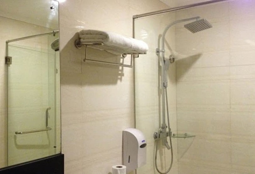 Fotos del hotel Crown Legacy:  12