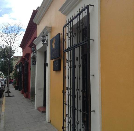 Fotos del hotel Capital O  Villa De León:  11