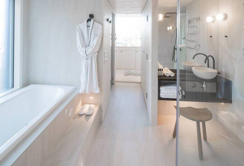 Fotos del hotel Arctic Treehouse:  12