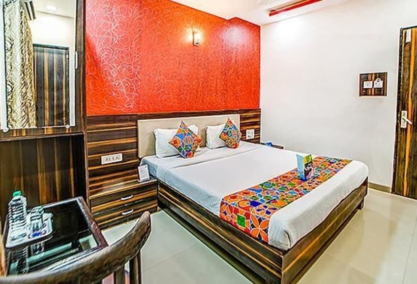 Fotos del hotel Fab Adore Palace:  2