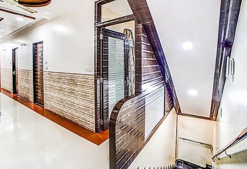 Fotos del hotel Fab Adore Palace:  6