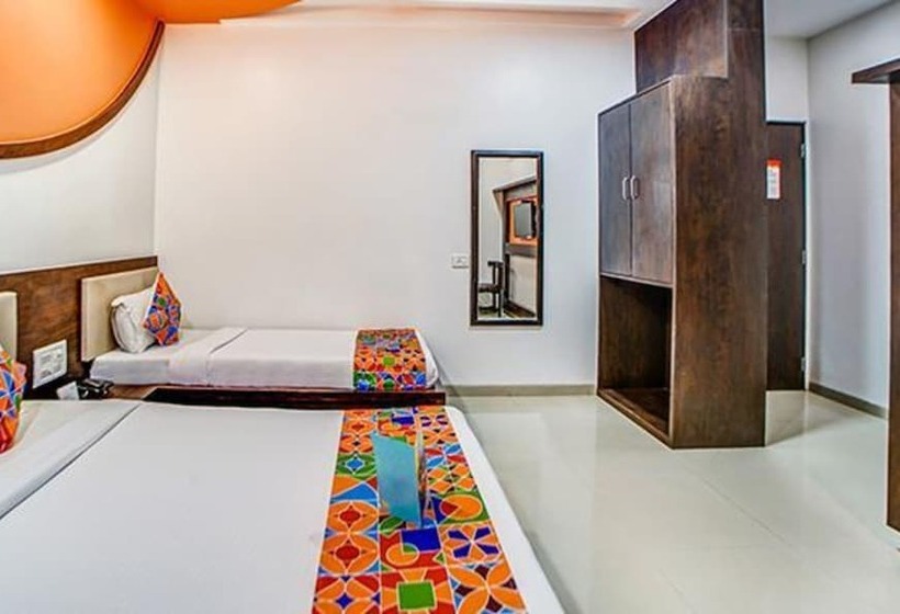 Fotos del hotel Fab Adore Palace:  18