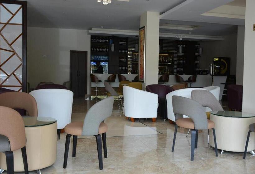 Fotos del hotel Azzeman:  14