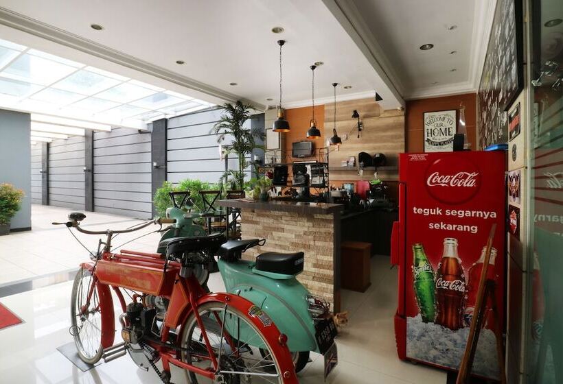 Fotos del hotel Raja Residence:  5