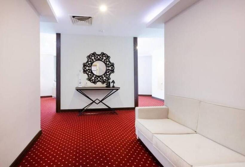 Fotos del hotel Sky Tower:  2