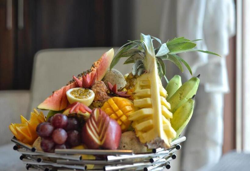 Fotos del hotel Royal Kandyan:  12